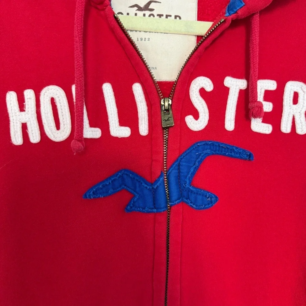 Hollister this retro